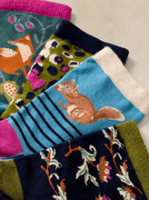 Load image into Gallery viewer, White Stuff - 4 Pack Garden Animal Ankle Socks in Green Multi
