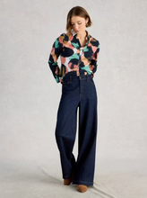 Load image into Gallery viewer, White Stuff - Annie Jersey Shirt in Navy Print
