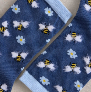 White Stuff - Fluffy Bee Ankle Socks - Navy Multi