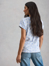 Load image into Gallery viewer, White Stuff - Nelly Notch Tee in Blue Print
