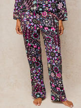 Load image into Gallery viewer, White Stuff - Nina Pyjamas in Black Multi
