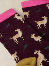 Load image into Gallery viewer, White Stuff - Oh Deer Ankle Socks in Dark Plum
