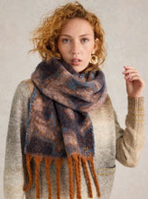 Load image into Gallery viewer, White Stuff - Shelly Brushed Scarf in Blue Print
