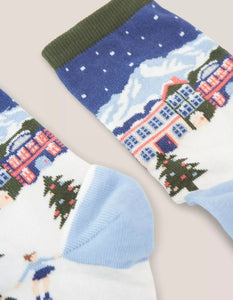 White Stuff - Skater Socks in Cracker