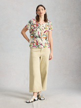 Load image into Gallery viewer, White Stuff - Susie V Neck Linen Tee in Ivory Print
